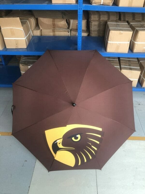 A 30in 280T Single Layer Auto Golf Umbrella with an eagle logo on it.