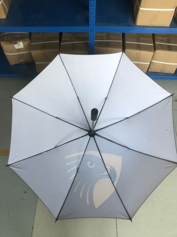 A 30in 280T Single Layer Auto Golf Umbrella with an eagle logo on it.