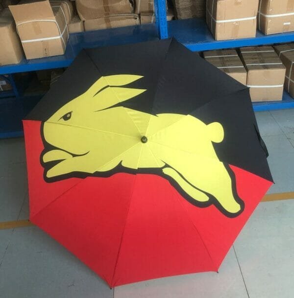 A black and yellow 30in 280T Single Layer Auto Golf Umbrella with a bunny on it.