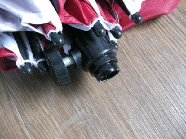 2M / 2.2M / 2.4M *8 ribs Beach Tent Umbrella - Image 19