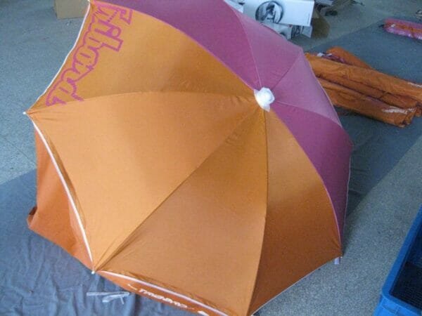 2M / 2.2M / 2.4M *8 ribs Beach Tent Umbrella - Image 163