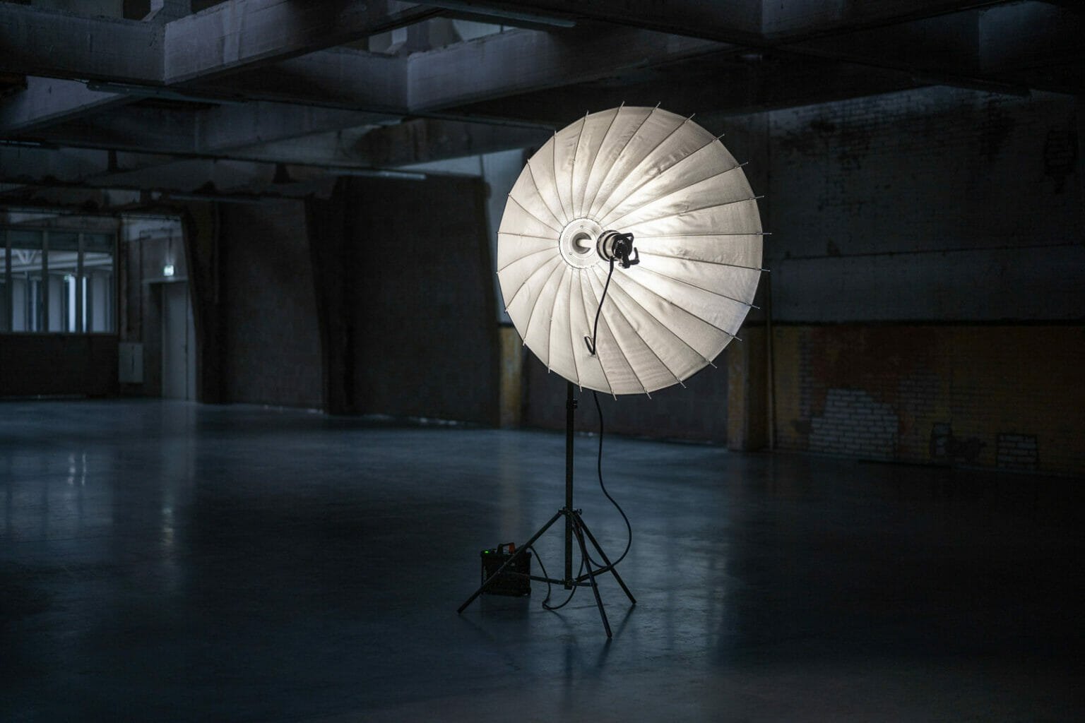 Parabolic Umbrella vs Regular Umbrella Exploring the Versatility of