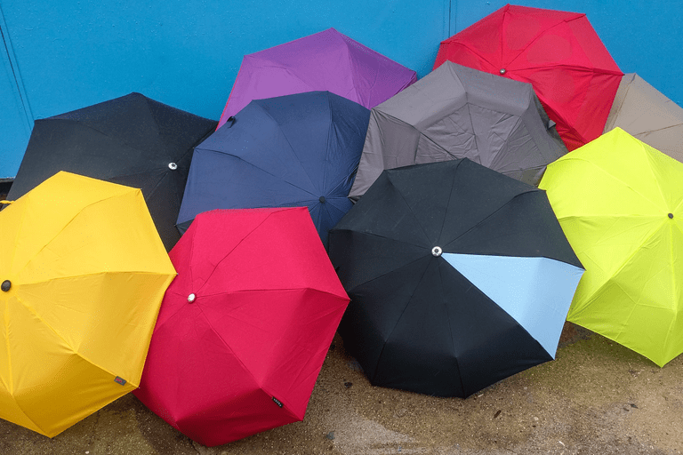 1. Select the colors and the design that you would like to see on the golf umbrella