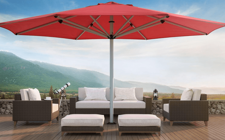 What Should You Consider When Buying Commercial Umbrellas for Your Hotel or Resort